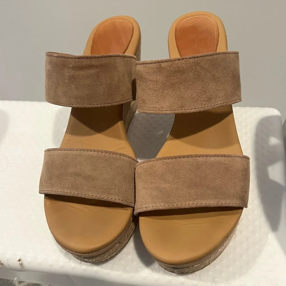 Matt Bernson 8 Icaria Platform Wedge Espadrilles in Tan Suede EUC Made In Spain